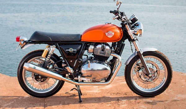 Prova Royal Enfield in sede Pompone